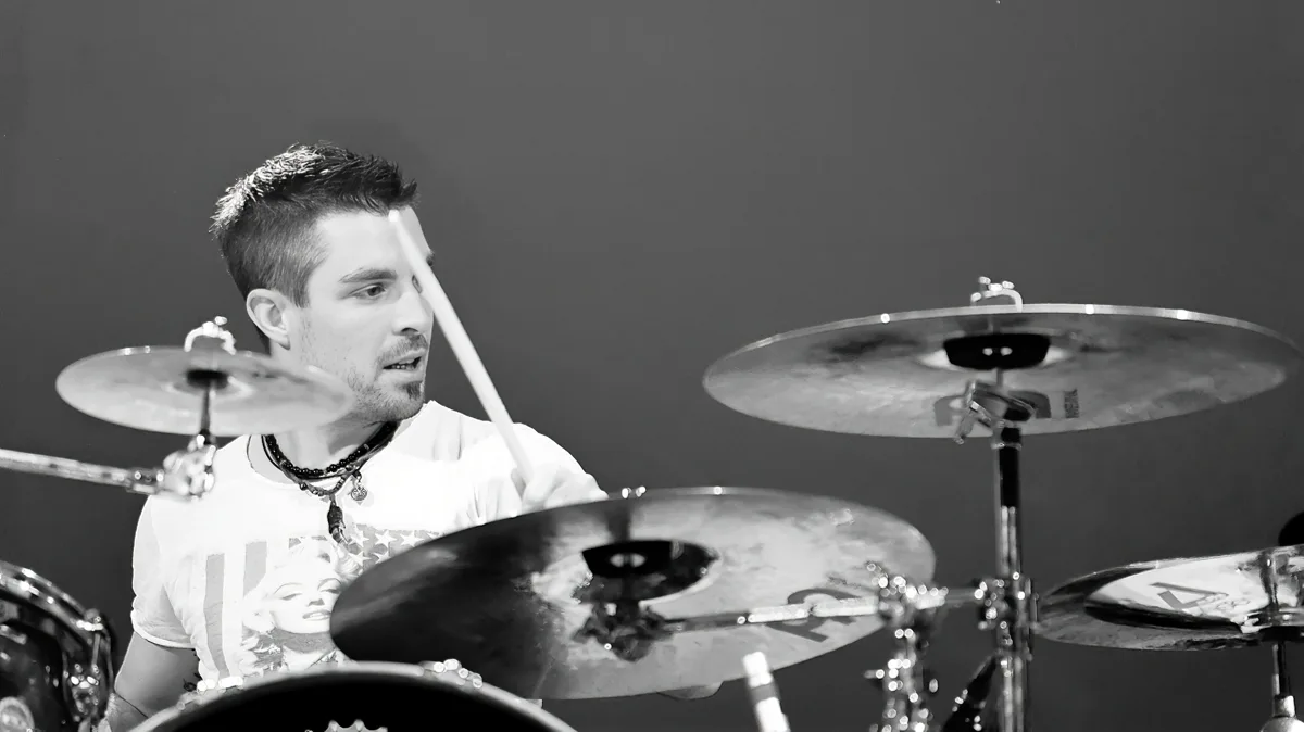 Alex Zilinsky – Gasometer Planet TT Raiffeisen Halle Konzertfoto 14
