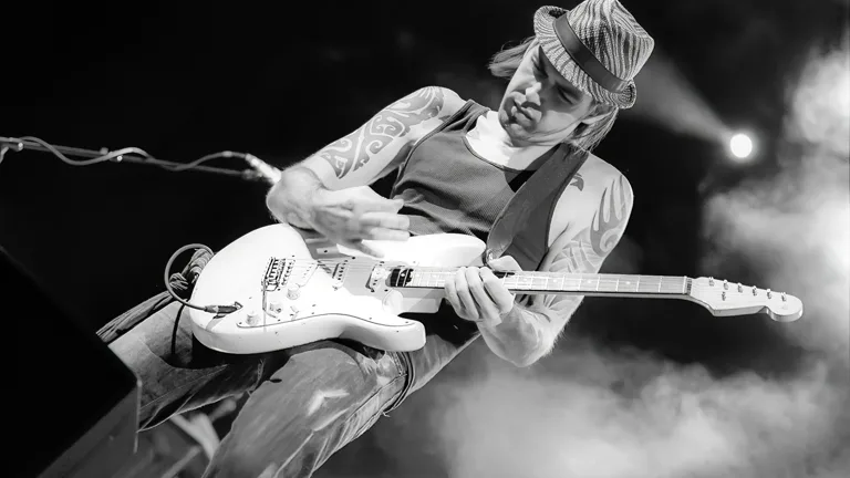 Alex Zilinsky – Gasometer Planet TT Raiffeisen Halle Konzertfoto 21