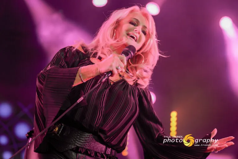 Bonnie Tyler – Waldbühne Schwarzenberg Konzertfoto 12