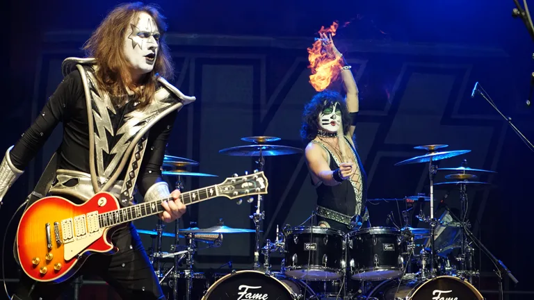 Kiss Forever Band – Arena Nova Konzertfoto 5