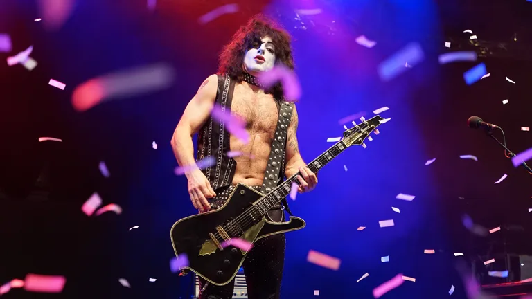 Kiss Forever Band – Arena Nova Konzertfoto 13