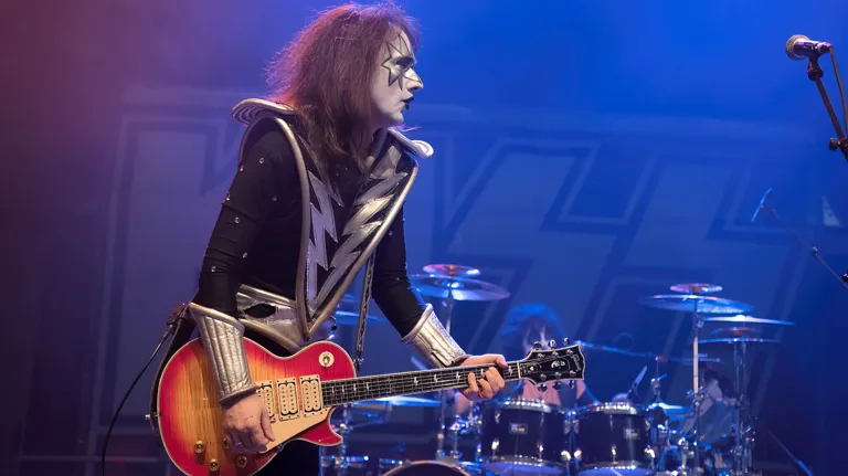 Kiss Forever Band – Arena Nova Konzertfoto 27