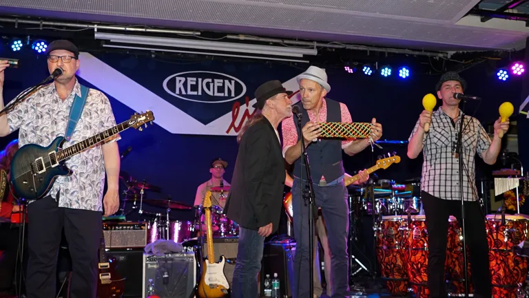 Magic of Santana ft. Alex Ligertwood – Reigen Konzertfoto 6