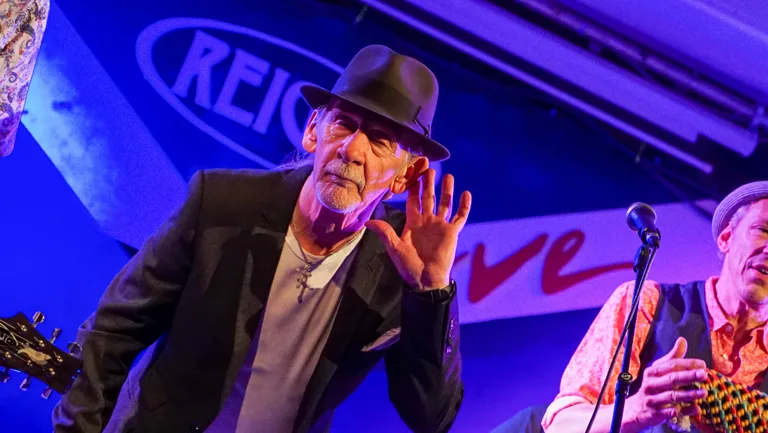 Magic of Santana ft. Alex Ligertwood – Reigen Konzertfoto 8