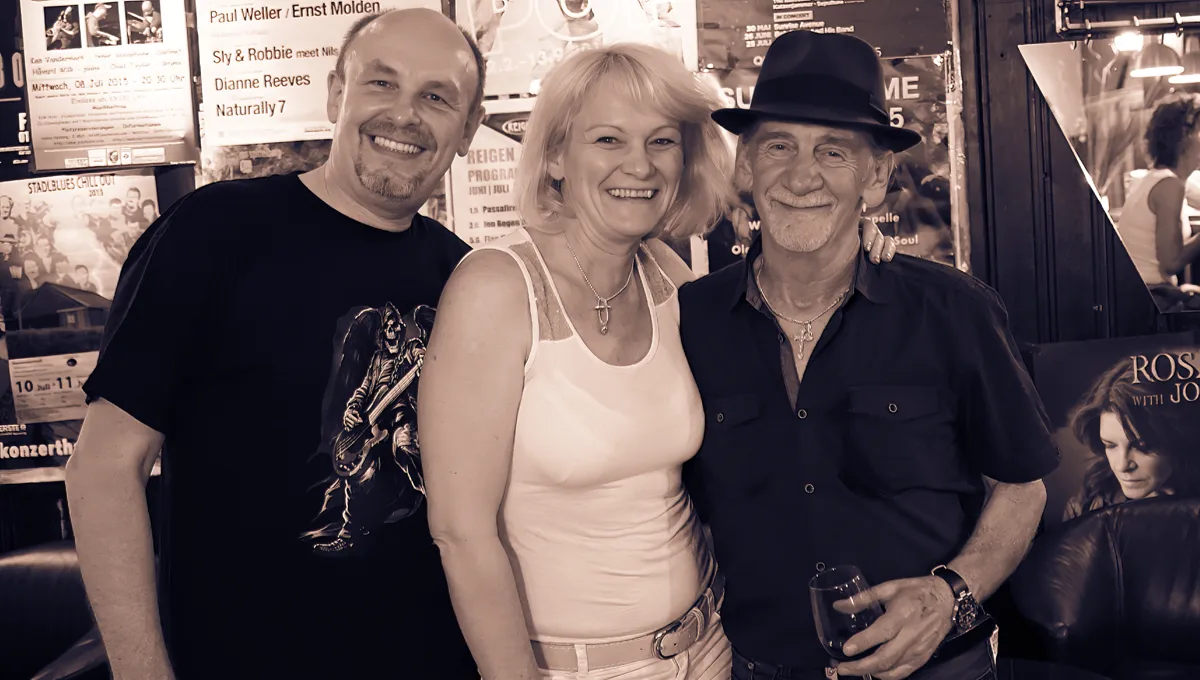 Paul & Regina Trondl mit Alex Ligertwood